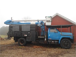 1988 F700 Boom Truck with 50 ft. Altec boom