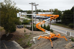 CMC 75i Insulated Tracked Aerial Lift