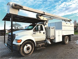 2013 Ford F750 Forestry Bucket Truck