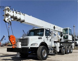 2011 ALTEC AC38-127S MOUNTED ON 2011 FREIGHTLINER BUSINESS CLASS M2 112
