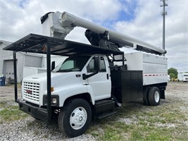 2006 GMC C7500 Elevator Forestry Bucket Truck With 75' Working Height
