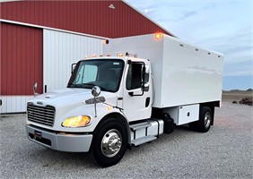 Chipper Trucks 2016 FREIGHTLINER M2 106 - (2) MATCHING AVAILABLE! - Extra Clean!