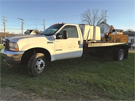 2003 Ford F550 Flatbed Truck